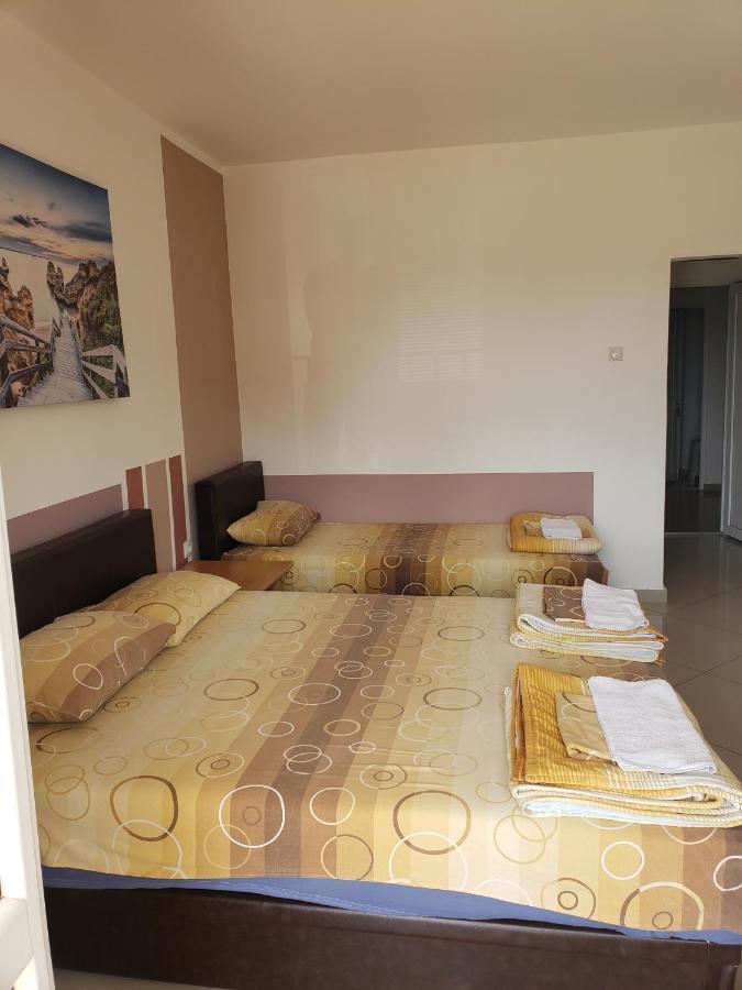 Apartments Petricevic Sutomore Esterno foto