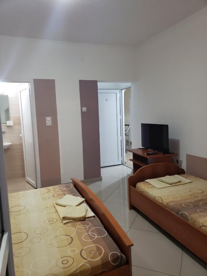 Apartments Petricevic Sutomore Esterno foto