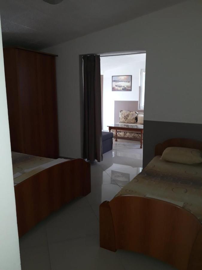 Apartments Petricevic Sutomore Esterno foto