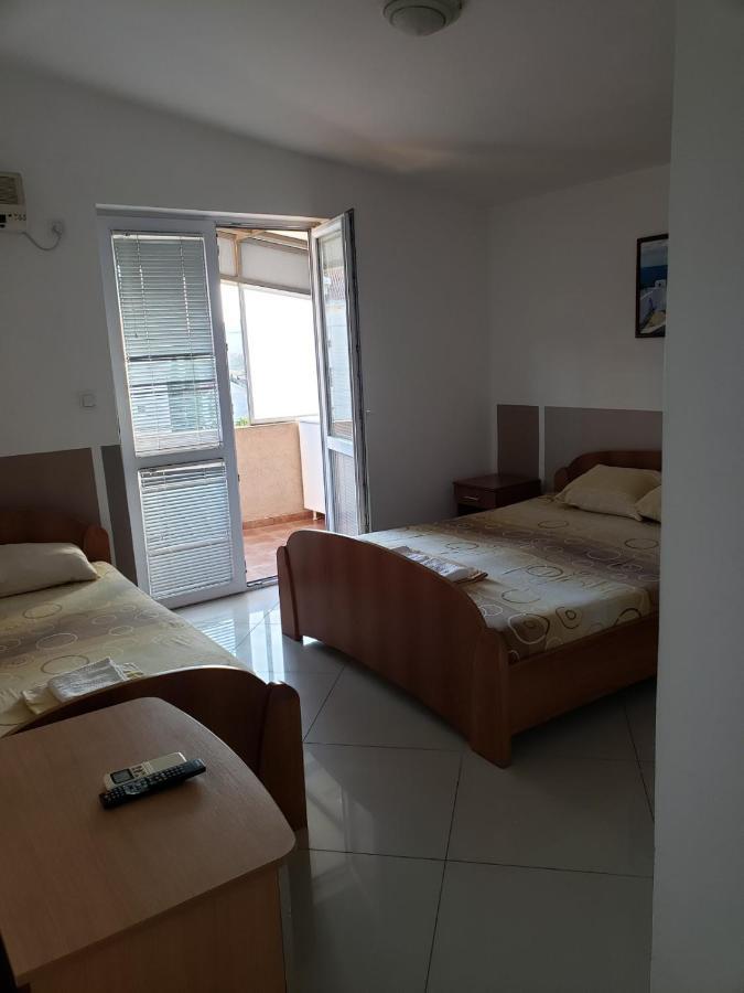 Apartments Petricevic Sutomore Esterno foto